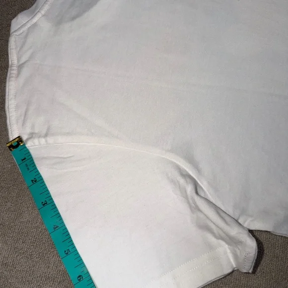 Burberry White and Gold Logo T-Shirt - Picture 7 of 15